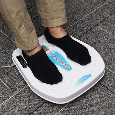 A Foot Massager-ডায়াবেটিস নিয়ন্ত্রণ করার যন্ত্র